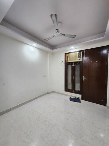 Furnished Amenities in 2 BHK Builder Floor at Chattarpur – for Rent