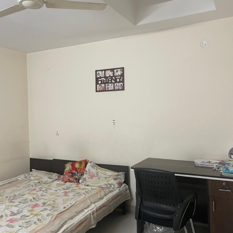 Bedroom, malwa-escon-arena 3 Bedroom 1685 Sq.Ft. Apartment In Lohgarh Zirakpur 9085888