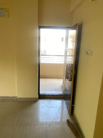 Furnished Amenities in 1 BHK Apartment at Aple Ghar, Kharadi – for Rent