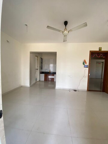 Room in 2 BHK Apartment at Vision Indramegh, Tathawade – for Rent