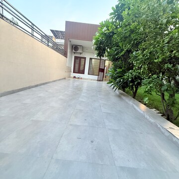 Balcony in 3 BHK Independent House at Sector 105 – for Rent