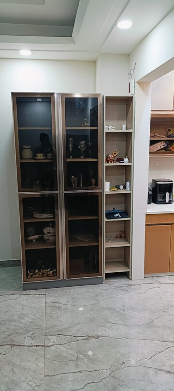 Furnished Amenities in 3 BHK Independent House at Ashoka Enclave Faridabad, Sector 34 – for Rent
