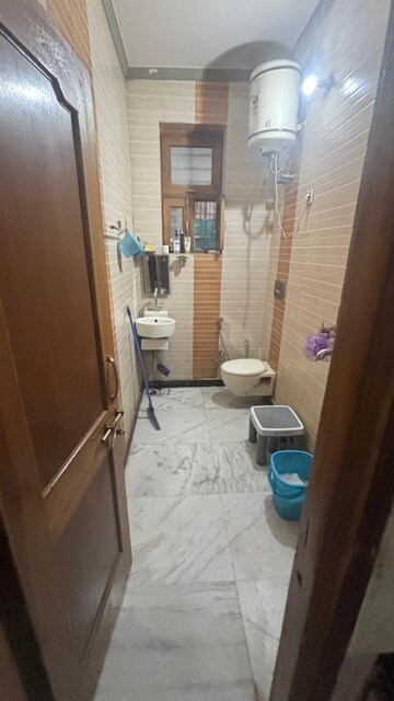 Balcony in 1 BHK Builder Floor at Sector 46 – for Rent