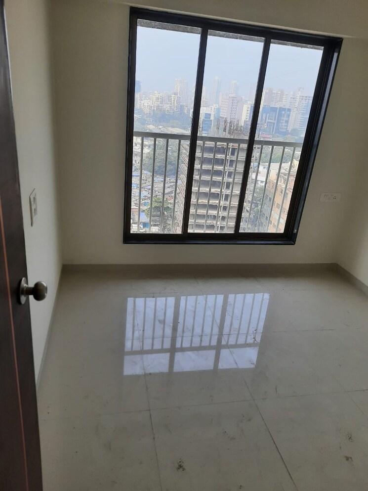 Room, lalani-grandeur 1 Bedroom 450 Sq.Ft. Apartment In Goregaon East Mumbai 9085940