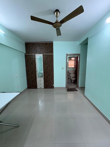 Room in 2 BHK Apartment at Vasundhara CHS Manpada, Manpada – for Rent