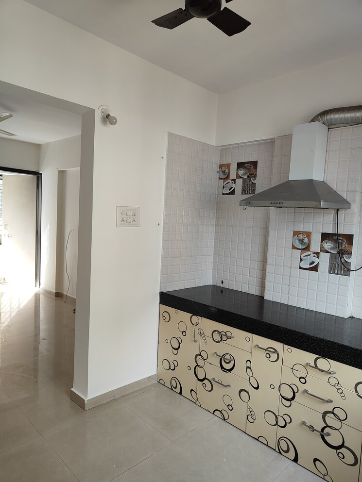 Kitchen, daulat-nagar 1 Bedroom 650 Sq.Ft. Apartment In Anand Nagar Pune 9085983