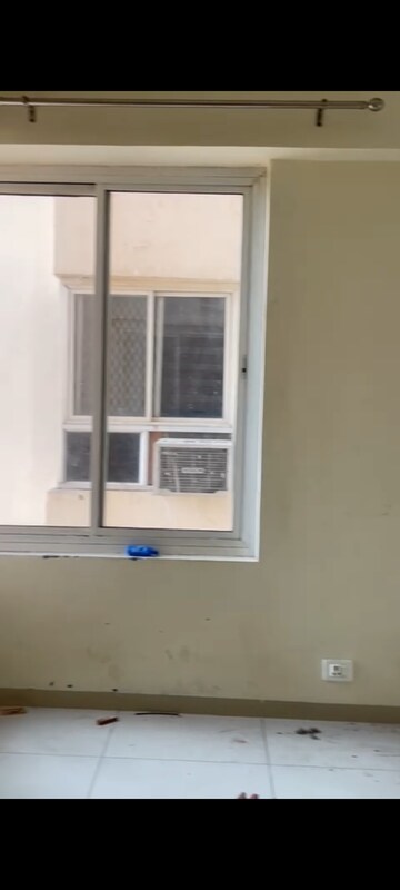 Furnished Amenities in 2 BHK Apartment at Wave Dream Homes, Wave City – for Rent