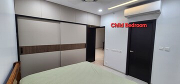 Room in 3 BHK Apartment at Rajapushpa Provincia, Narsingi – for Rent