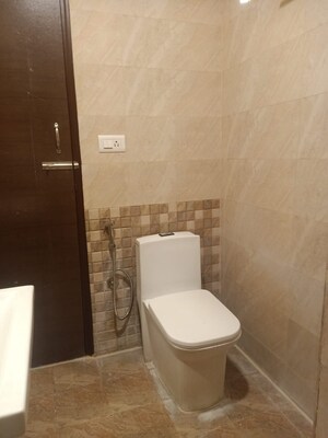 Bathroom in 3 BHK Apartment at Dsr Eden Greens, Varthur – for Sale