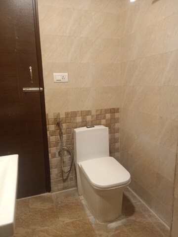Attached Bathroom in 3 BHK Apartment at Koramangala – for Rent