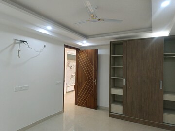 Room in 4 BHK Builder Floor at Chattarpur – for Sale