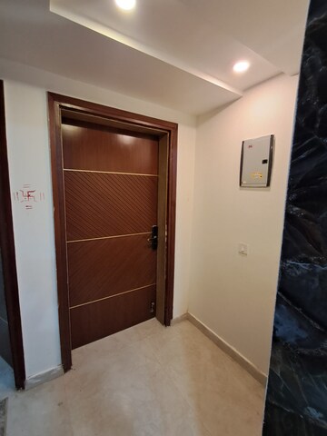 Room in 4 BHK Builder Floor at Chattarpur – for Sale