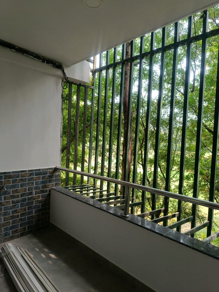 Other, chattarpur 4 Bedroom 220 Sq.Yd. Builder Floor In Chattarpur Delhi 9086175