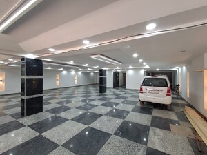 Parking in 4 BHK Builder Floor at Chattarpur – for Sale