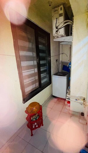 Bathroom in 2 BHK Apartment at Horizon Height, Kasarvadavali – for Sale