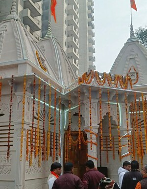 2 BHK Apartment For Sale in VIctoryone Amara, Sector 16 Greater Noida