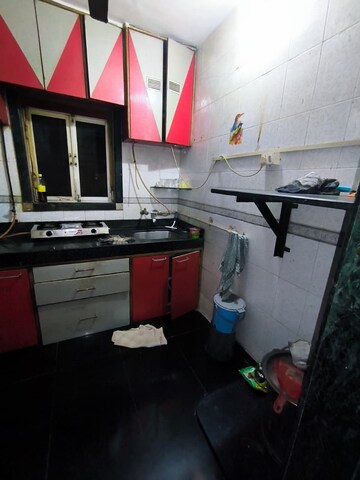 Team Area in 2 BHK Apartment at Pestom Sagar Colony, Chembur – for Rent