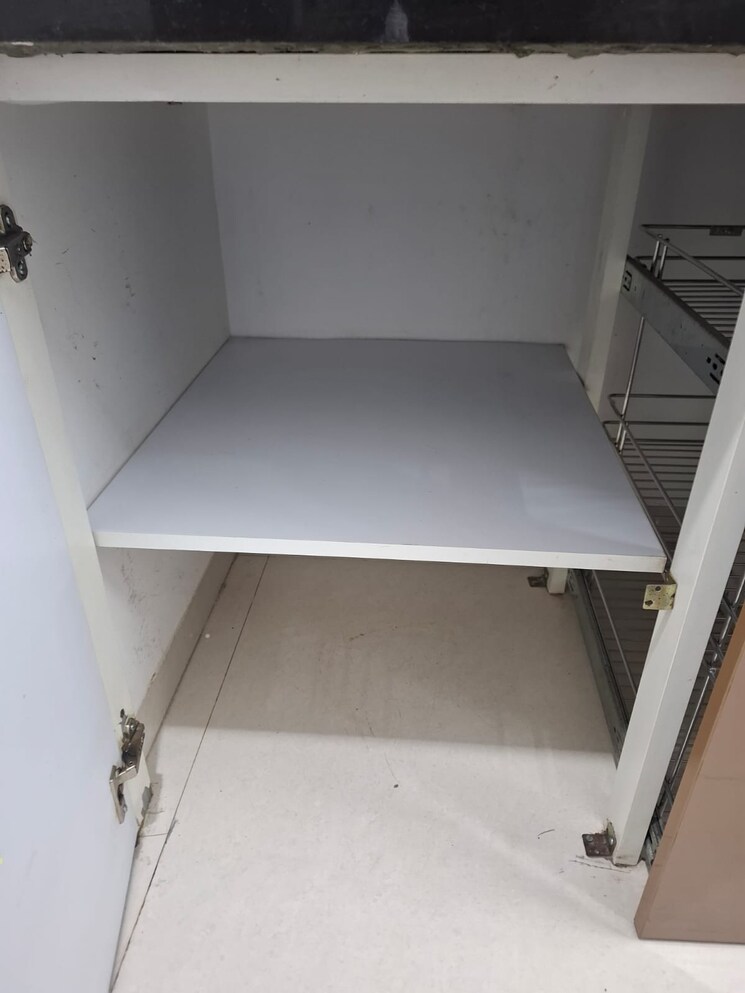 Bathroom, bu-bhandari-everglade 2 Bedroom 950 Sq.Ft. Apartment In Kharadi Pune 9086261