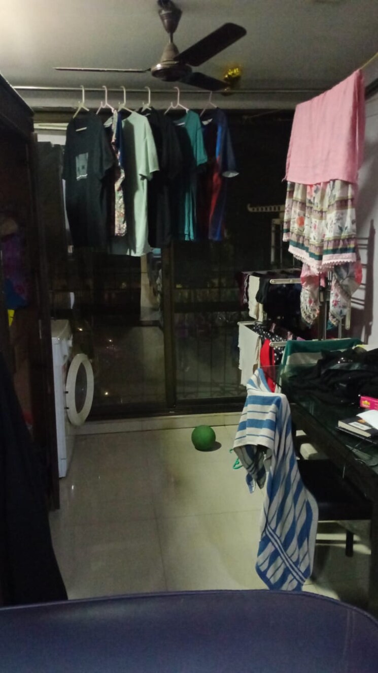  Parking, unnathi-woods-phase-1-and-2 1 Bedroom 625 Sq.Ft. Apartment In Ghodbunder Road Thane 9086287