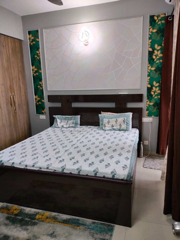Bedroom, prateek-grand-city 1 Bedroom 770 Sq.Ft. Apartment In Siddharth Vihar Ghaziabad 9086296