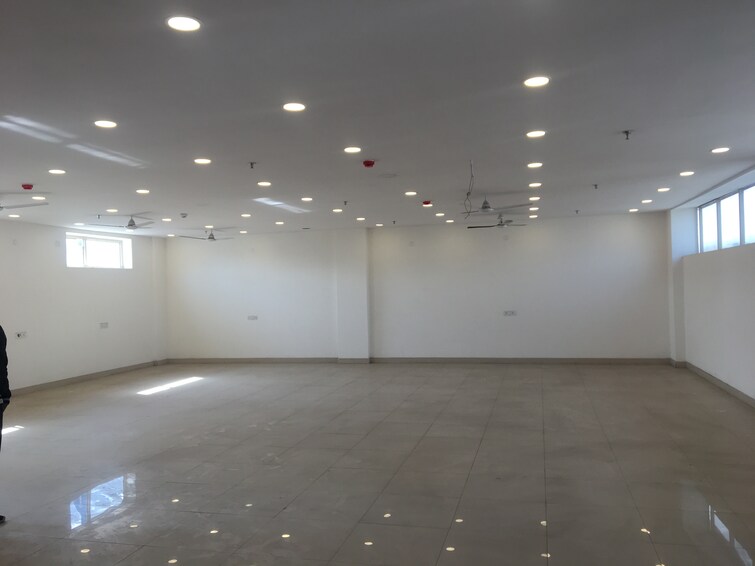 Cover Image, sector 67 Commercial Office Space in IT/SEZ 13500 Sq.Ft. In Sector 67 Noida 9086284