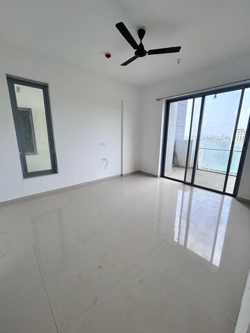 Room in 3.5 BHK Apartment at Marvel Brisa, Baner – for Rent
