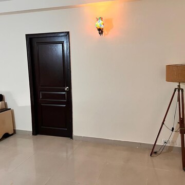 Room in 2 BHK Apartment at Logix Blossom Greens, Sector 143 – for Sale