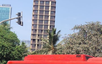 2 BHK Apartment For Rent in Alamdar The Auro, Lower Parel