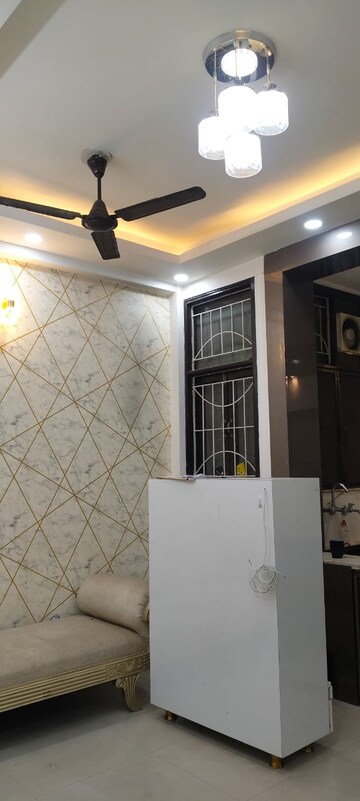Room in 1 BHK Builder Floor at Maya Homes, Indrapuram – for Rent