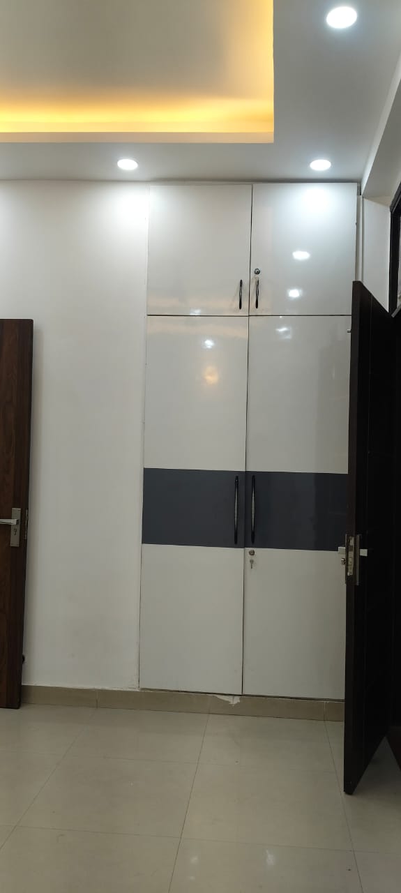 1 BHK 650 Sq.Ft. Builder Floor in Maya Homes