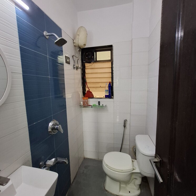 Bathroom, rna-ng-suncity-phase-iii 1 Bedroom 400 Sq.Ft. Apartment In Kandivali East Mumbai 9086385