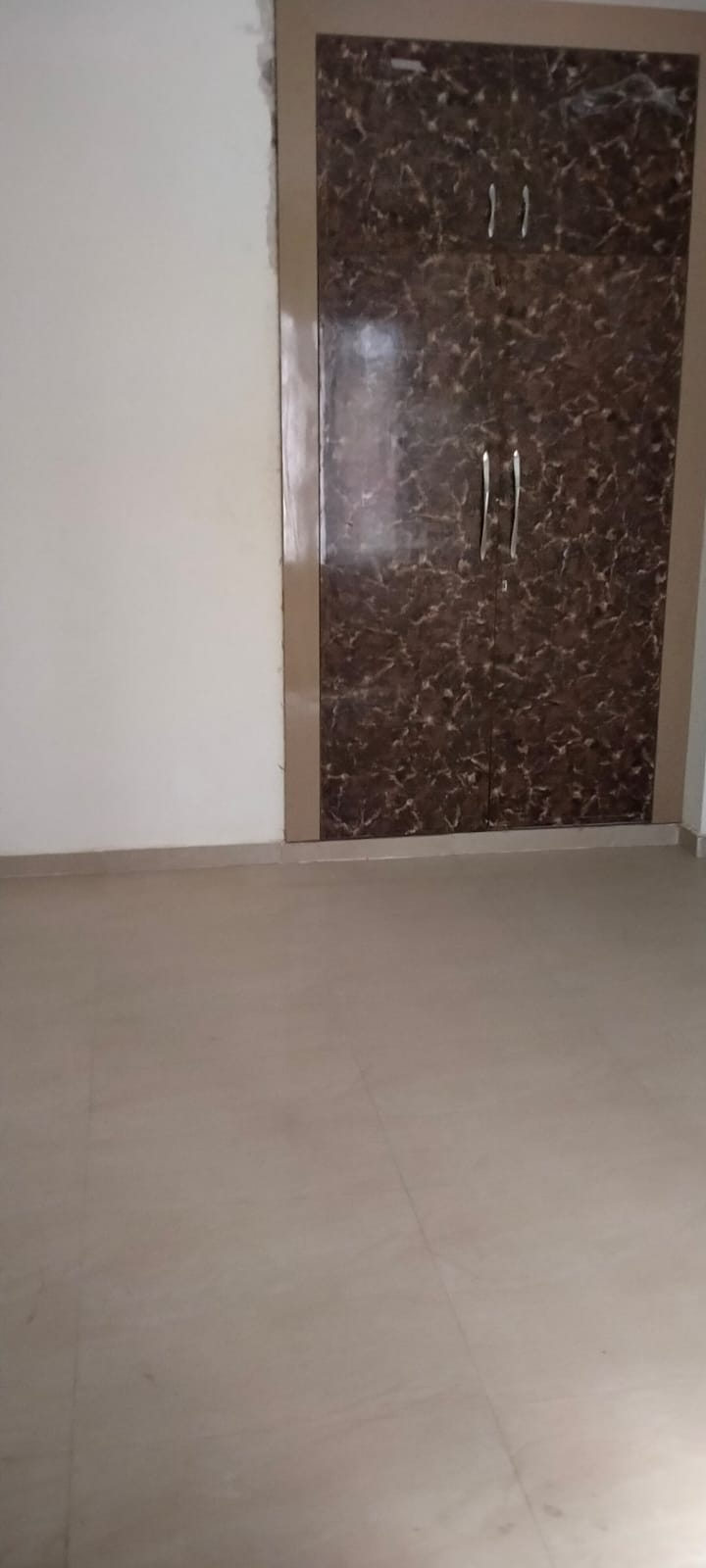 2 BHK Apartment For Rent in ROF Aalayas