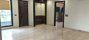 Room in 3 BHK Independent House at RWA Apartments Sector 41, Sector 41 – for Rent