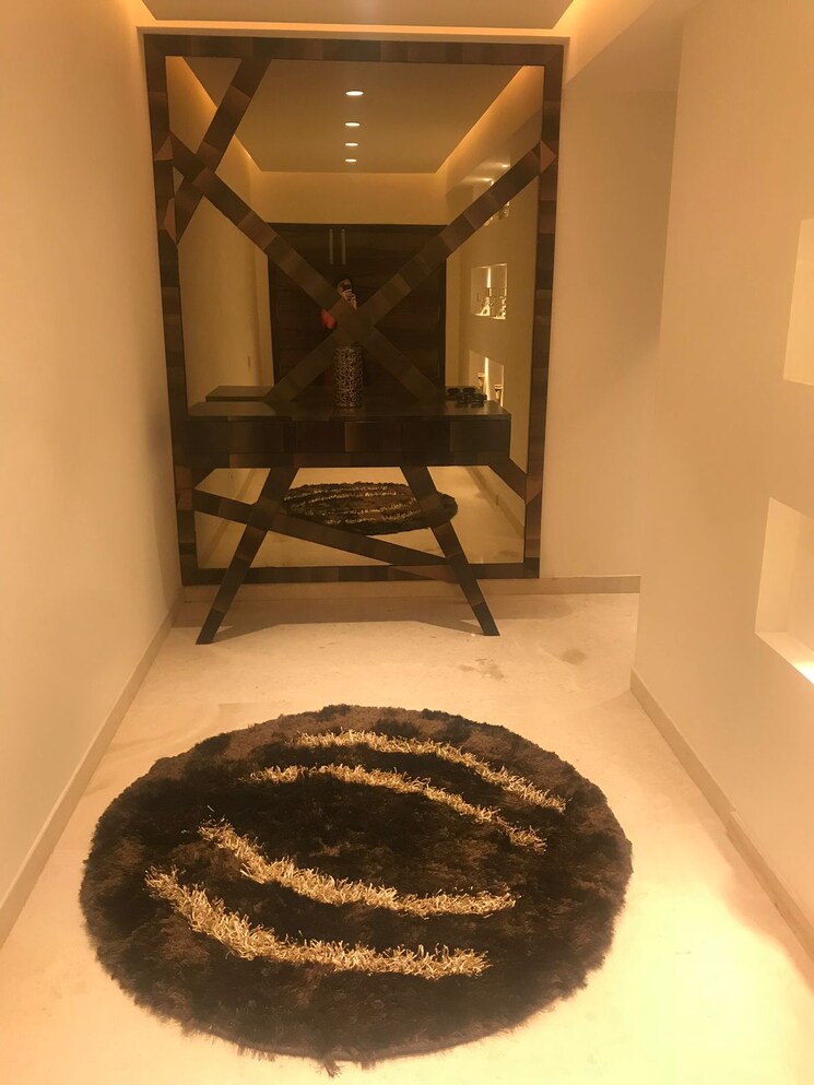 Team Area, rmz-latitude 4 Bedroom 3870 Sq.Ft. Apartment In Hebbal Bangalore 9086337