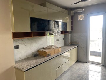 Kitchen in 3 BHK Independent House at RWA Apartments Sector 41, Sector 41 – for Rent