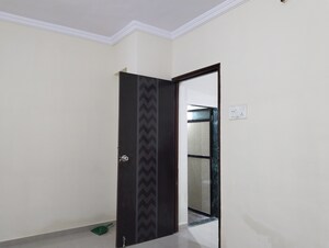 Room in 1 BHK Apartment at Dew Berry, Nalasopara West – for Sale