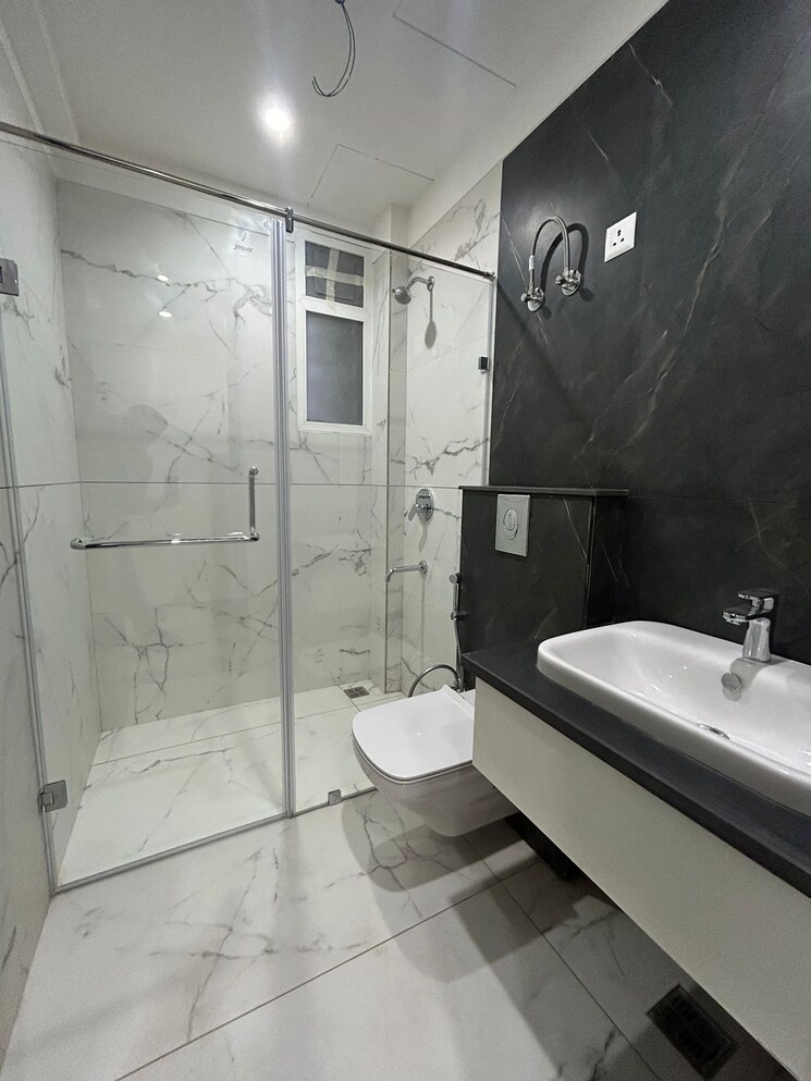 Bathroom, dhakoli 3 Bedroom 2225 Sq.Ft. Apartment In Dhakoli Zirakpur 9086353