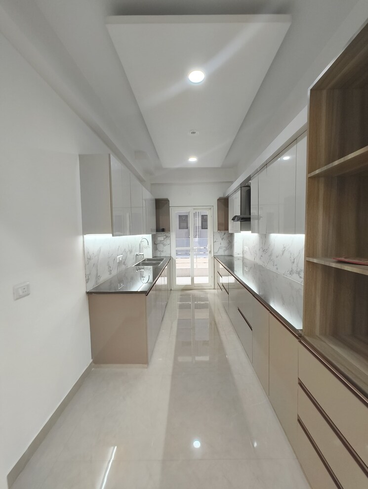 Master Bedroom, hero-homes-gurgaon 3 Bedroom 884 Sq.Ft. Apartment In Sector 104 Gurgaon 9086381