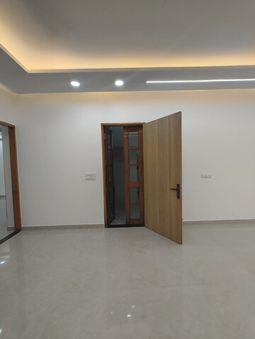 Master Bedroom in 3 BHK Apartment at Hero Homes Gurgaon, Sector 104 – for Rent