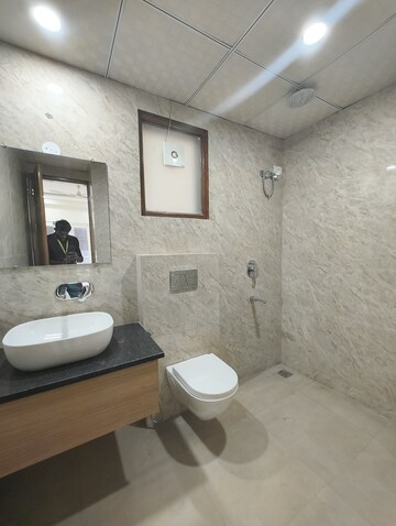 Bathroom in 3 BHK Apartment at Hero Homes Gurgaon, Sector 104 – for Rent