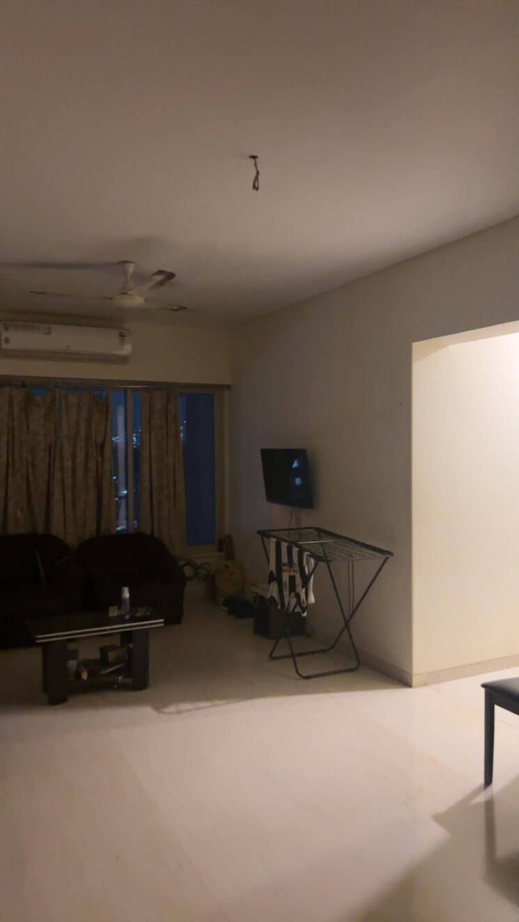 Living Room, malad east Pg For Boys In Malad East 9086382