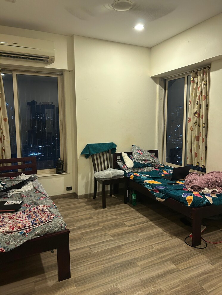 Bedroom, malad east Pg For Boys In Malad East 9086382