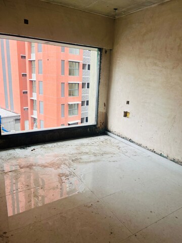 Room in 2 BHK Apartment at Sanghvi S3 Epitome, Lower Parel – for Sale