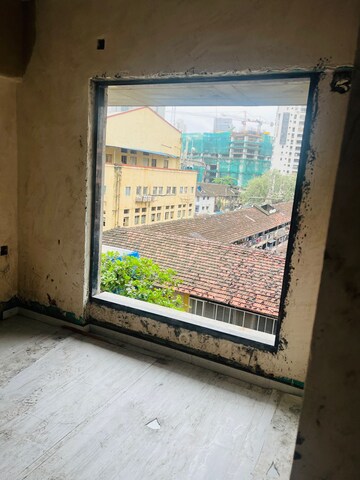 Room in 2 BHK Apartment at Sanghvi S3 Epitome, Lower Parel – for Sale