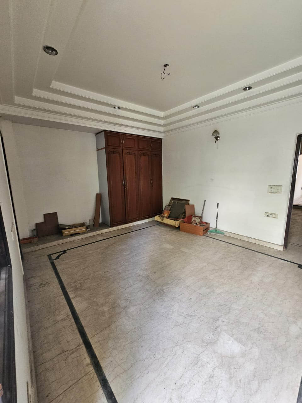3 BHK + Pooja Room,Servant Room Builder Floor For Sale in Home Hunter 