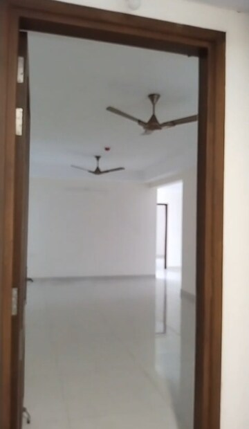 Room in 3 BHK Apartment at My Home Raka, Madinaguda – for Rent