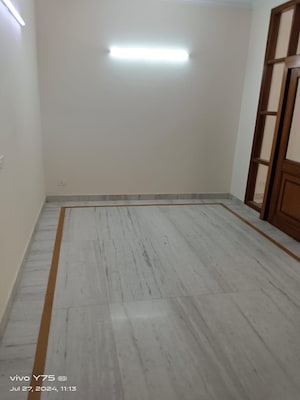 Room in 3 BHK Builder Floor at Greater Kailash ii – for Sale