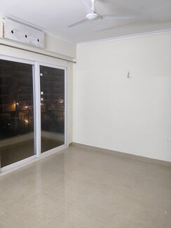 2 BHK + Study Room Apartment For Sale in Prateek Grand City