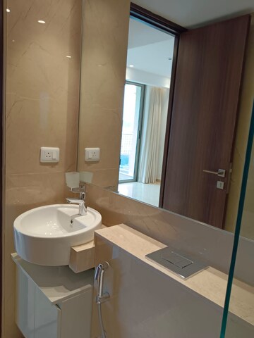 Master Bedroom in 2.5 BHK Apartment at Wadhwa The Address Boulevard, Ghatkopar West – for Rent