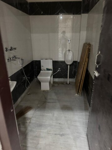 Kitchen in  Showroom at Panki – for Rent